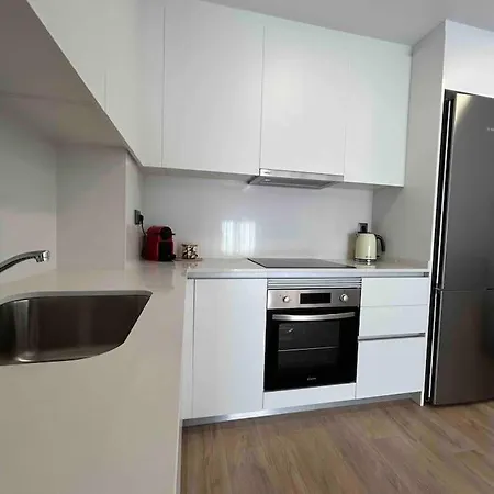 Estrenalo A Minutos De Bcn * Sant Feliu de Llobregat