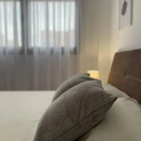 Estrenalo A Minutos De Bcn Apartment *